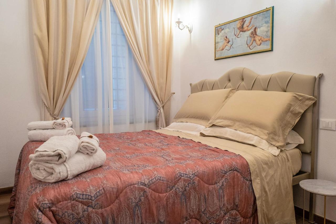 סיינה Domus Nannini Spa - L' Arco Di Matteotti מראה חיצוני תמונה